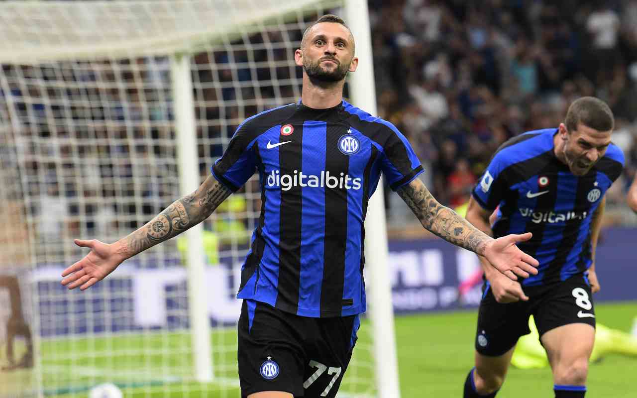 Calciomercato Inter, Brozovic per risollevare il Liverpool: idea impossibile con Thiago 