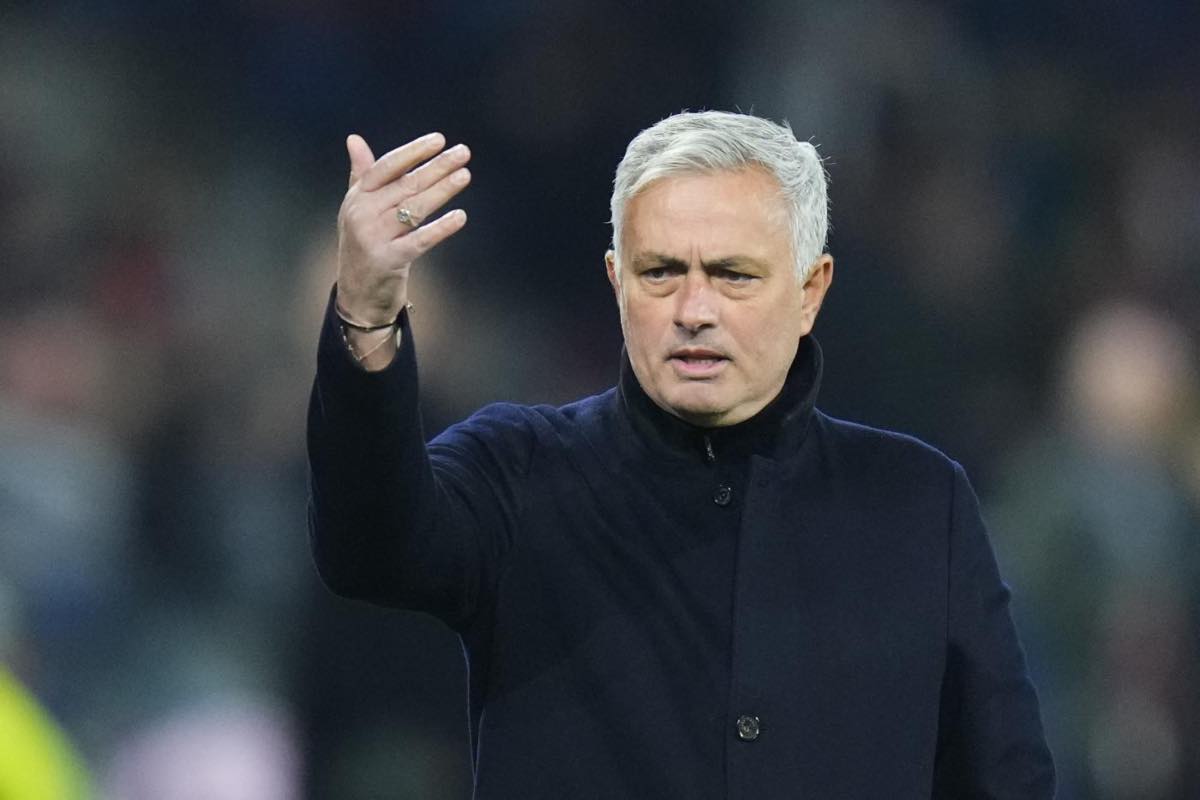 Calciomercato Inter, da Dybala a Mourinho: l'annuncio di Santini