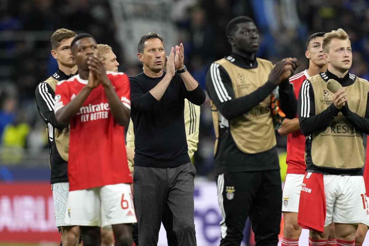 L'allenatore del Benfica polemico con arbitro e VAR