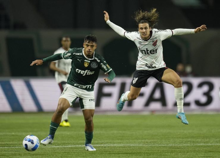 Inter su Gabriel Menino del Palmeiras