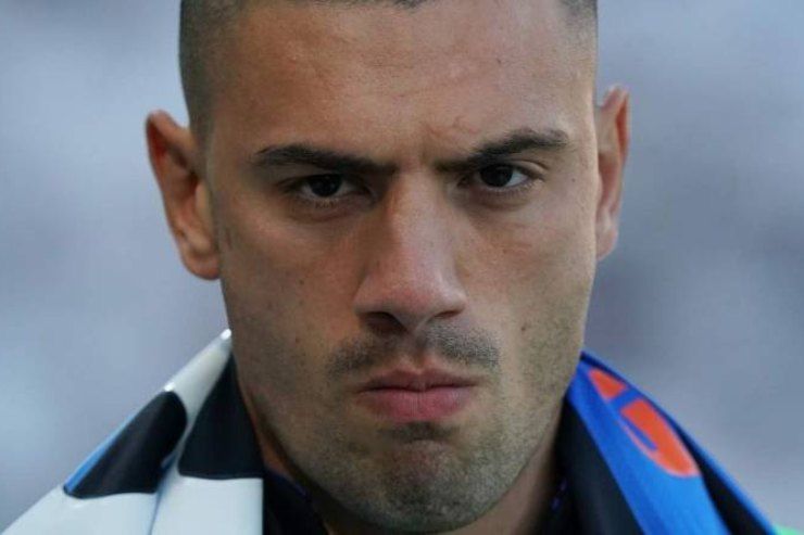 Demiral aspetta l'Inter