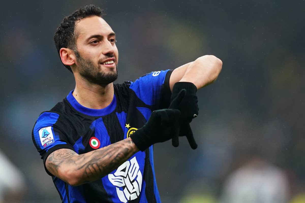 Calhanoglu squalificato per Fiorentina-Inter