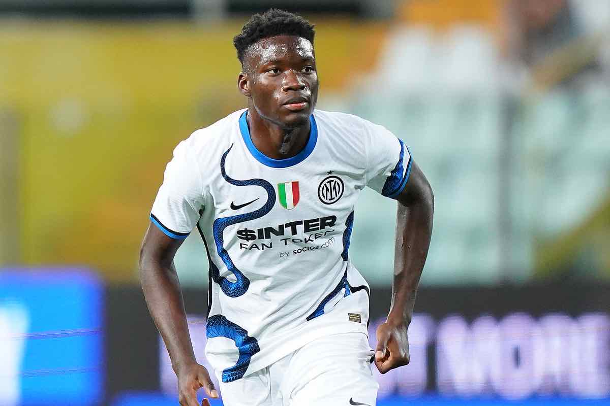 Agoumé finanzia l'arrivo di Buchanan, l'Inter spera nel riscatto