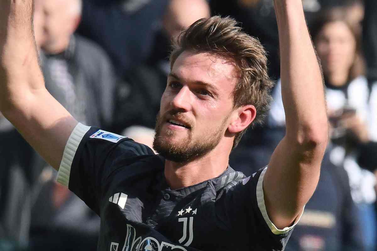 La Juve piazza anche Rugani