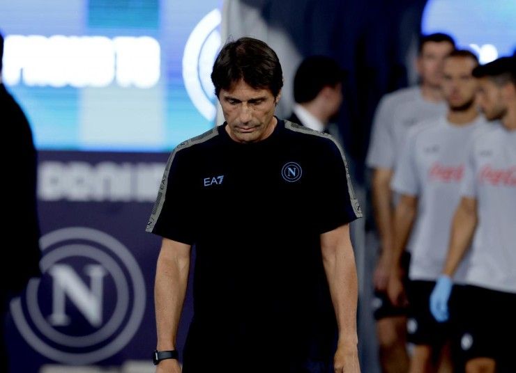 Ambiente nerazzurro su di giri dopo il pronostico tricolore: Conte a terra