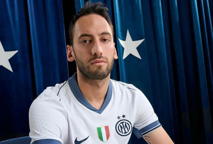 La nuova seconda maglia dell'Inter