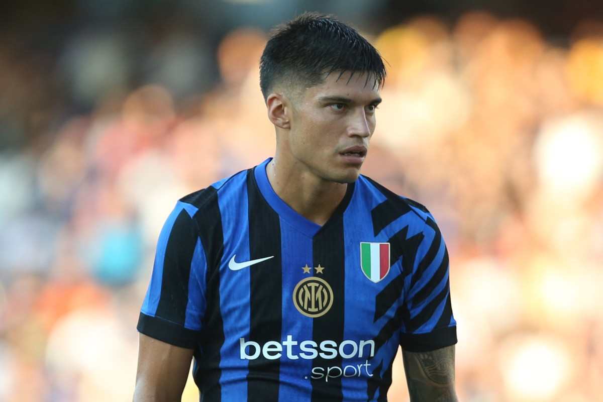 Correa cambia maglia in Serie A: la neopromossa brucia la Roma