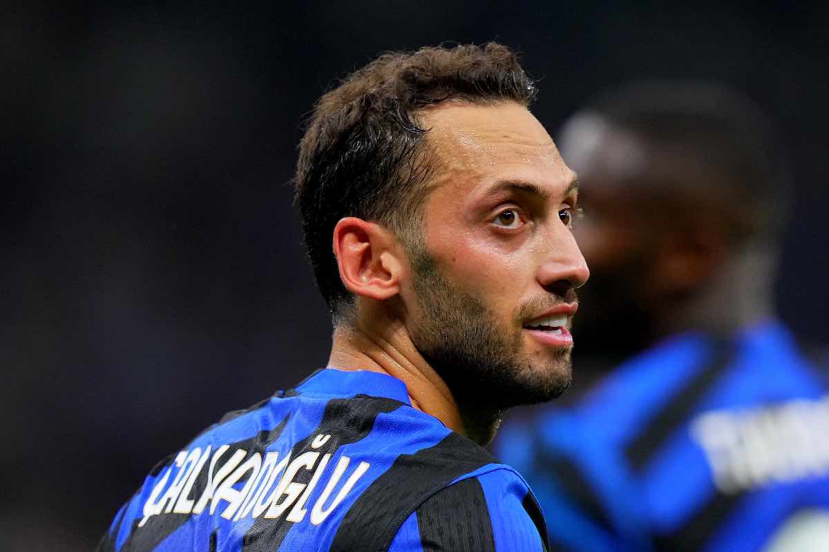 Calhanoglu idea Manchester United a gennaio