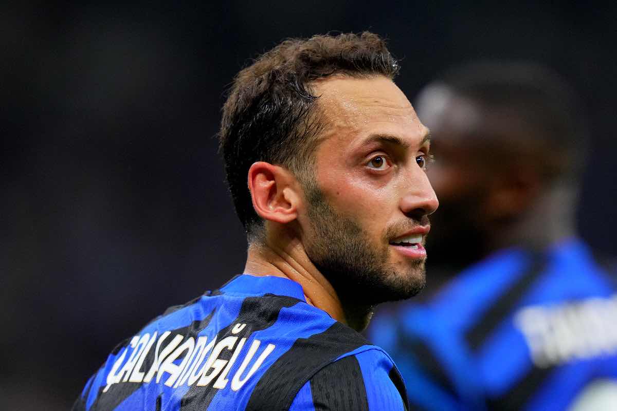 Calhanoglu resta all'Inter, conferme dal giornalista Kesapli