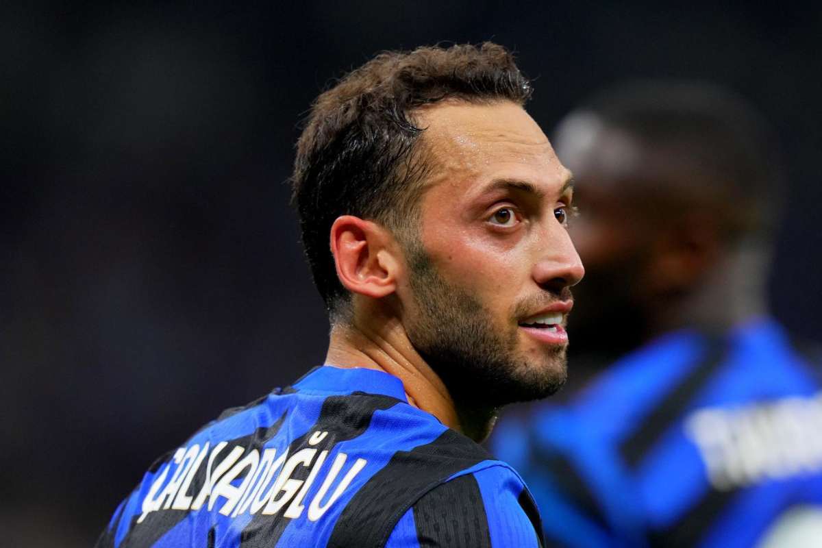 Il Manchester City piomba su Calhanoglu