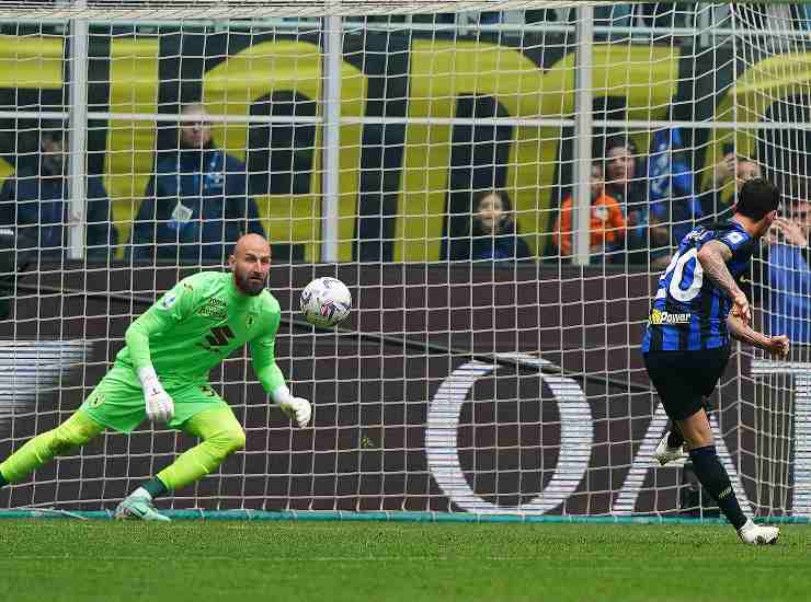 Calhanoglu vede 'rosso' contro il Torino