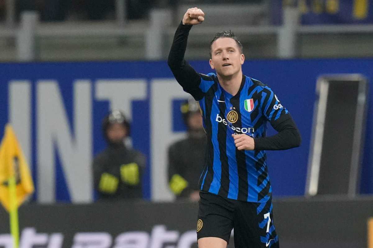 Zielinski esulta dopo il gol alla Juve