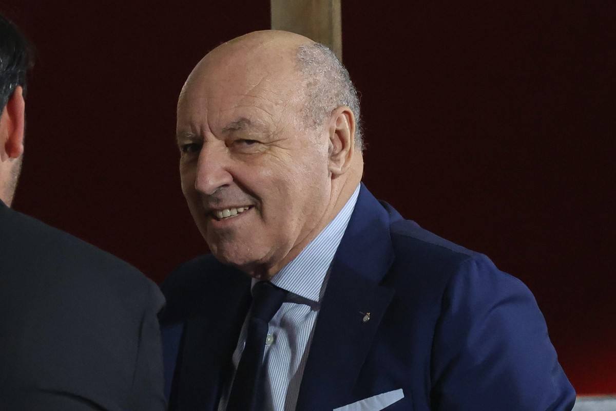 Giuseppe Marotta sorridente