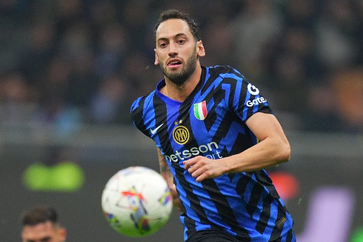 Nulla di grave per Calhanoglu, undicesimo infortunio dell'Inter 