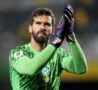 Alisson applaude con il Brasile