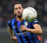 Calhanoglu in campo con l'Inter