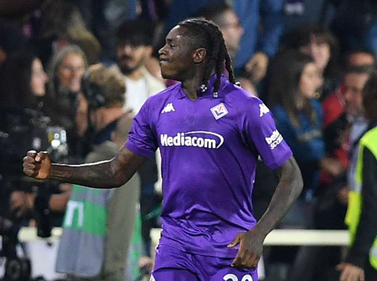 Kean esulta con la Fiorentina