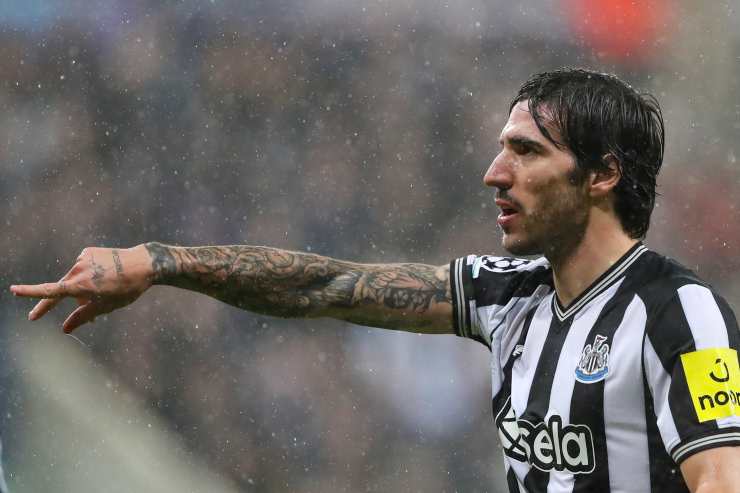 Tonali con il Newcastle