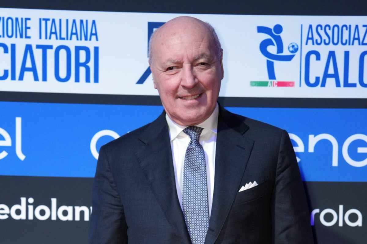 Giuseppe Marotta sorridente