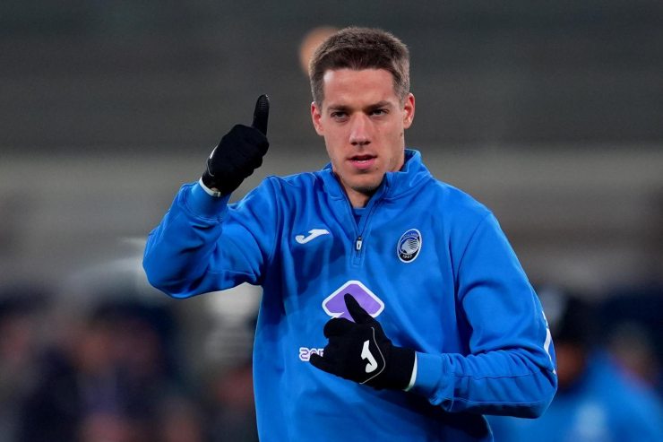 Mario Pasalic in una fase di riscaldamento