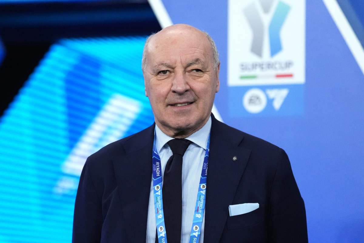 Giuseppe Marotta sorridente