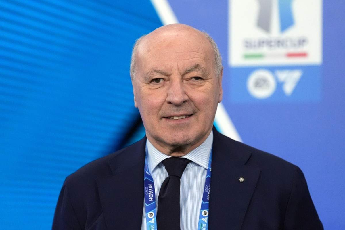 Giuseppe Marotta sorridente