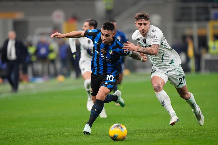 Lautaro su azione 