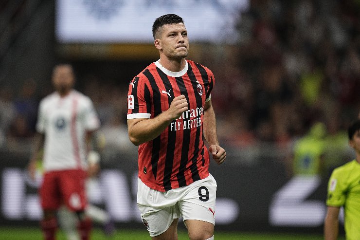 Luka Jovic, centravanti del Milan destinato al Monza 