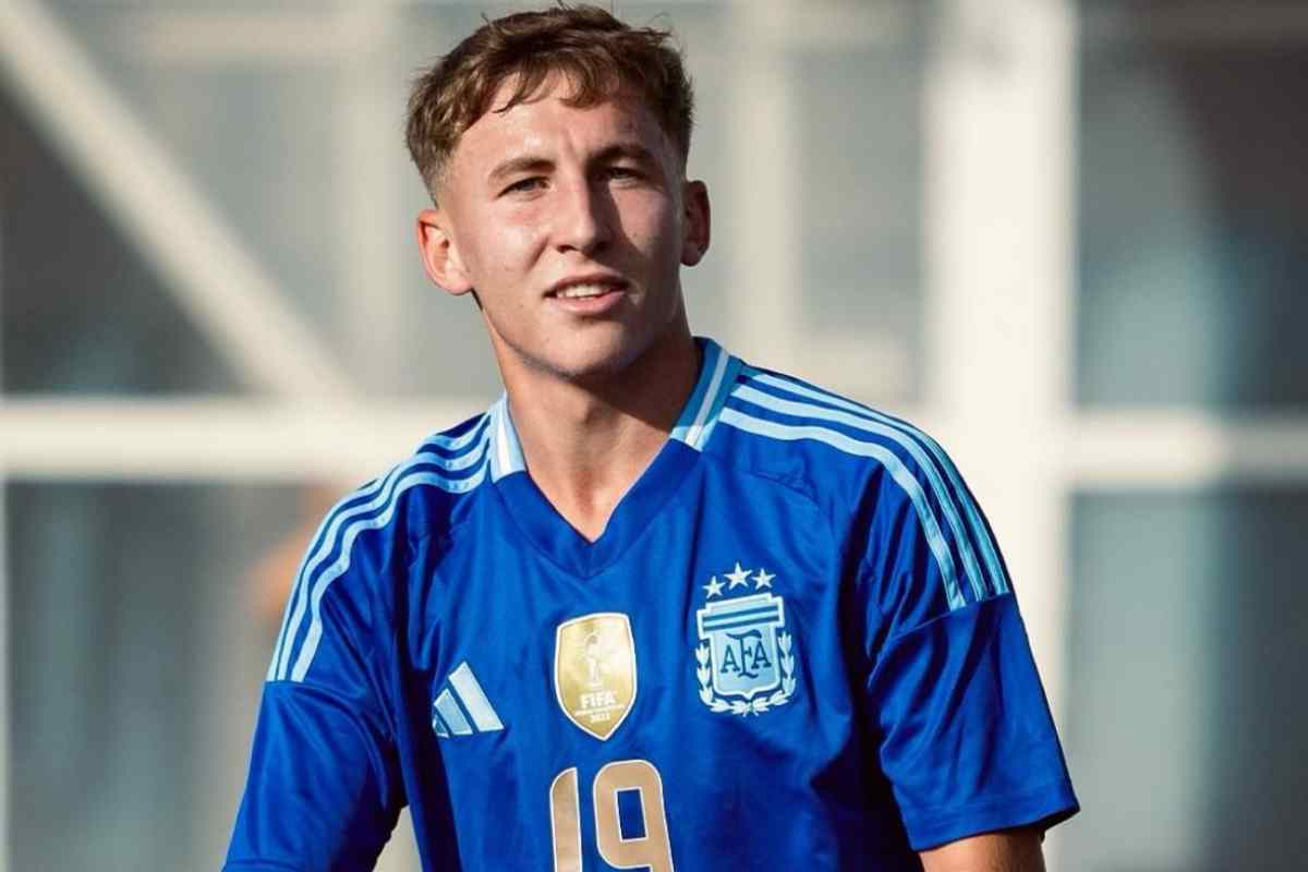 Santino Andino in campo con l'Argentina