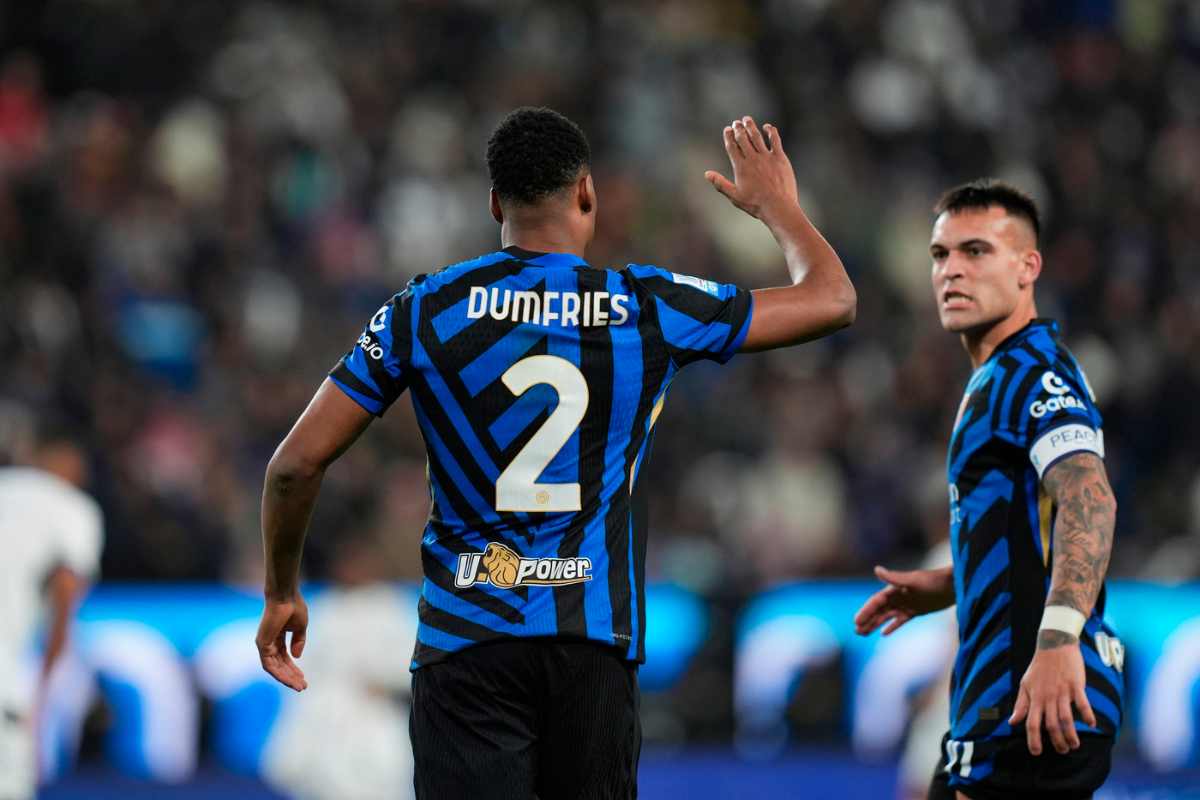 Dumfries e Lautaro Martinez