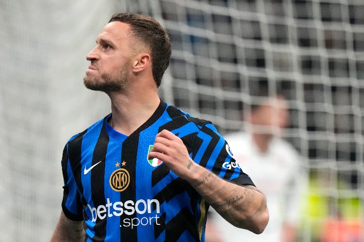 Marko Arnautovic in azione con la maglia dell'Inter