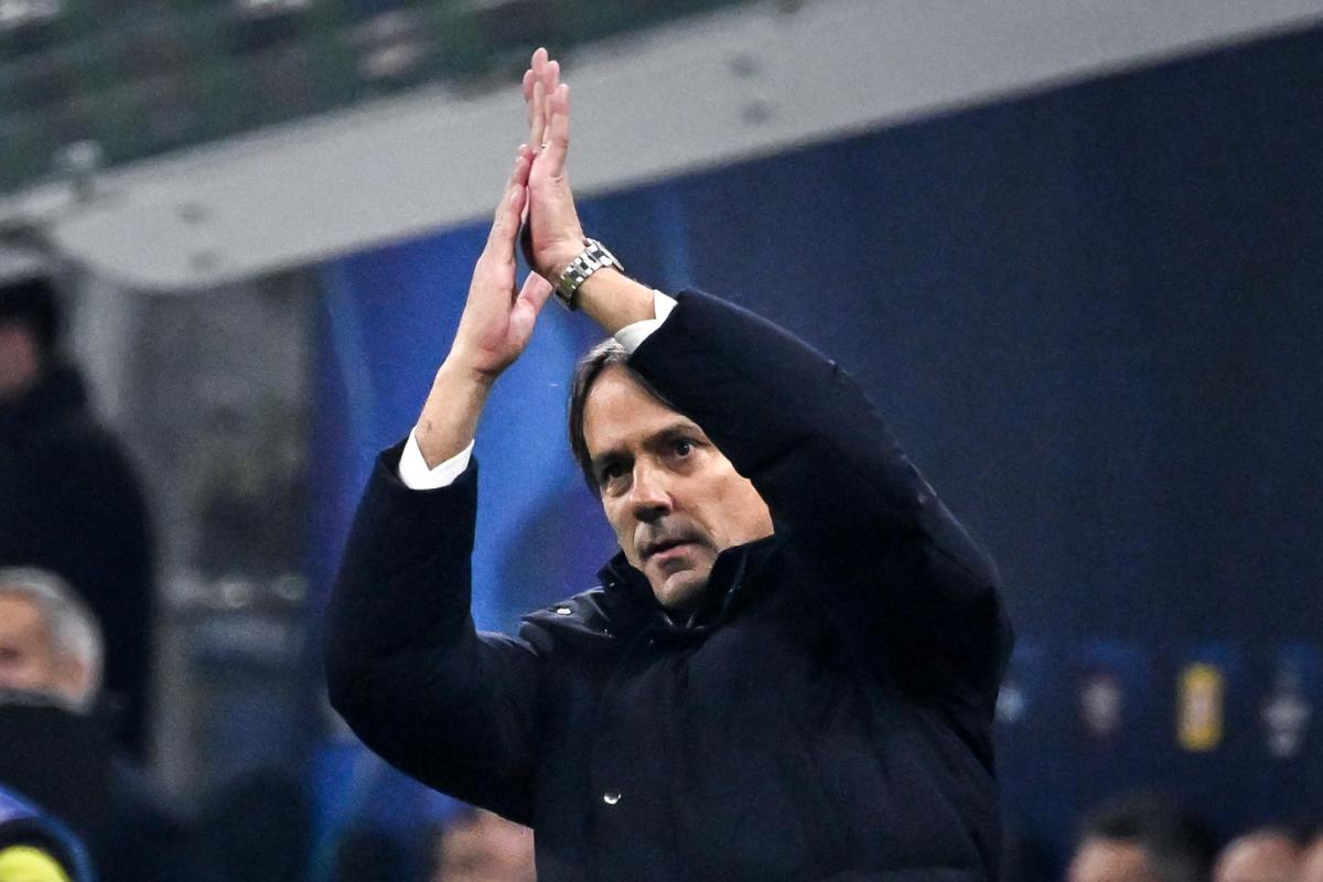 Simone Inzaghi applaude