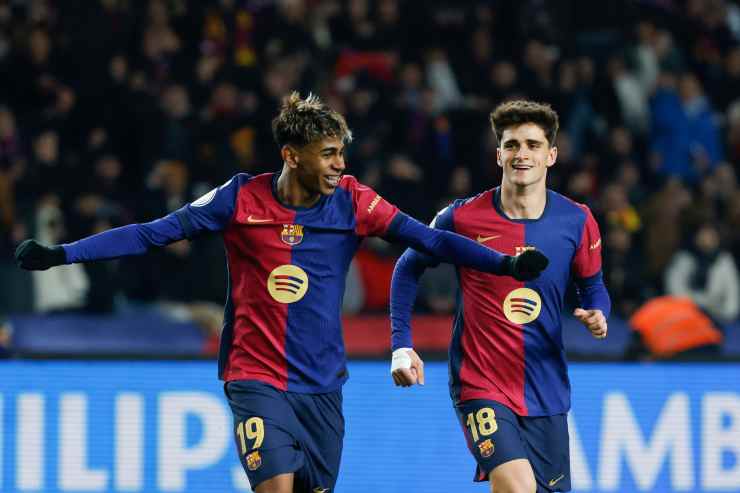 Pau Victor in campo con il Barcellona