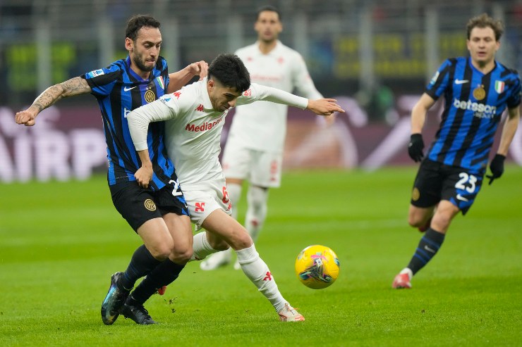 Calhanoglu in Inter-Fiorentina