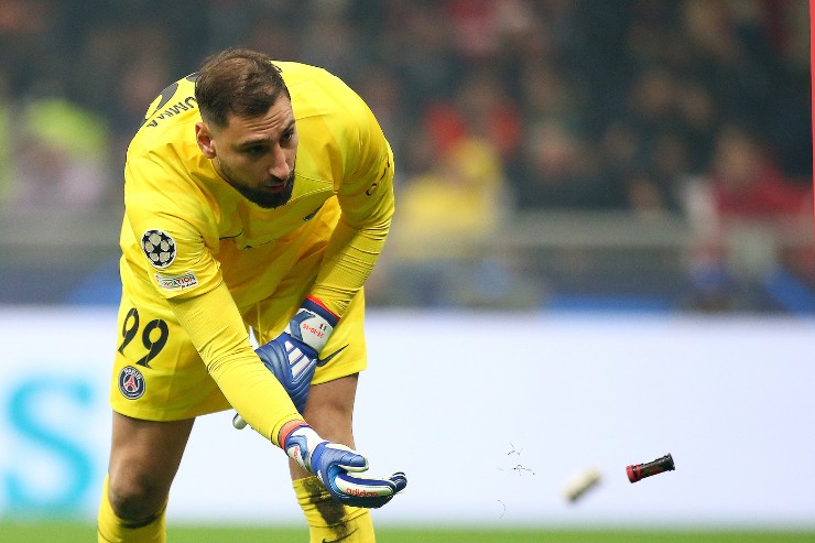 Donnarumma prima di una partita del Psg