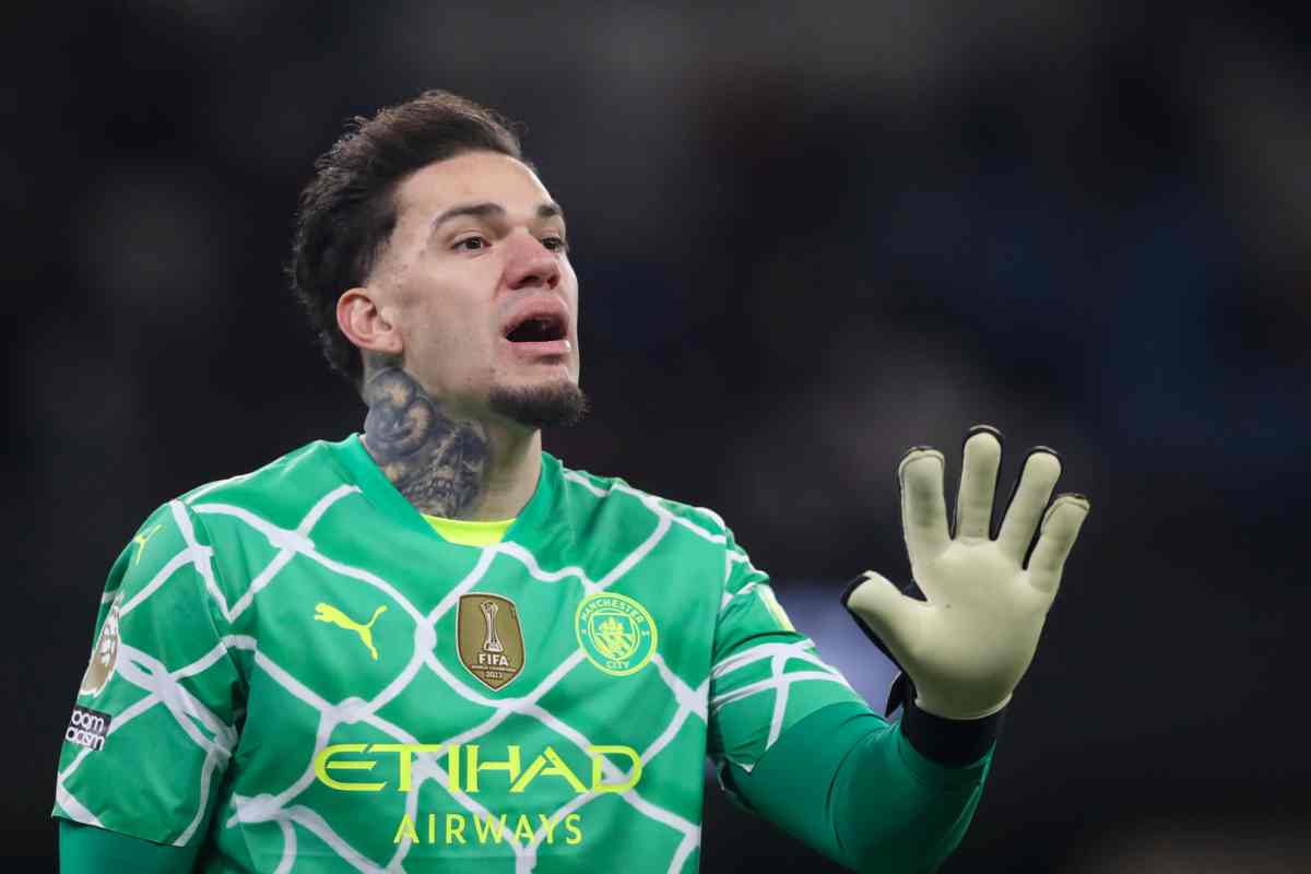 Ederson in primo piano