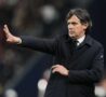 Simone Inzaghi dà indicazioni dalla panchina