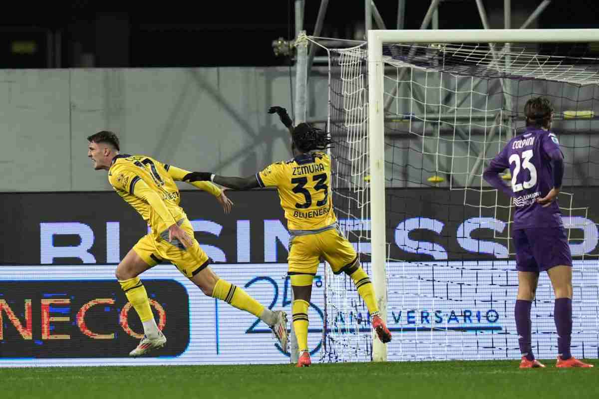 Lorenzo Lucca esultanza gol Fiorentina-Udinese