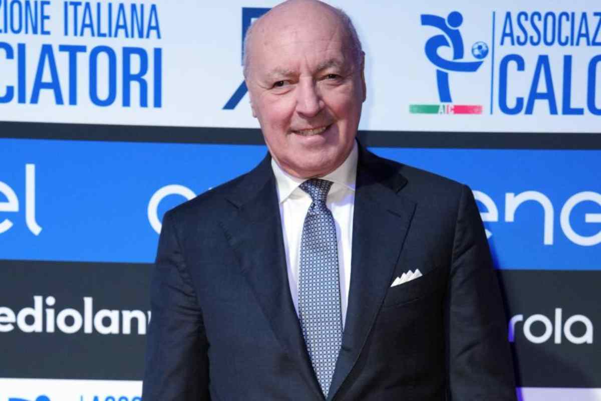 Marotta sorride