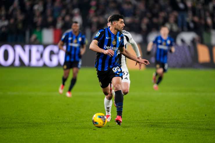 Taremi in campo contro la Juventus