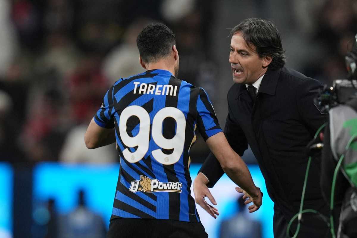 Taremi e Inzaghi durante la partita