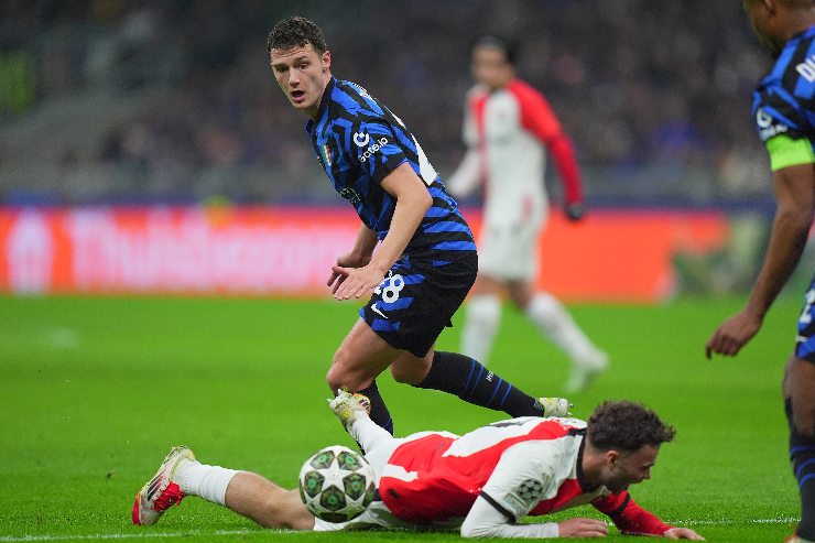 Benjamin Pavard durante Inter-Feyenoord