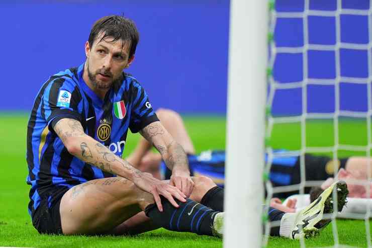 Acerbi in campo con l'Inter